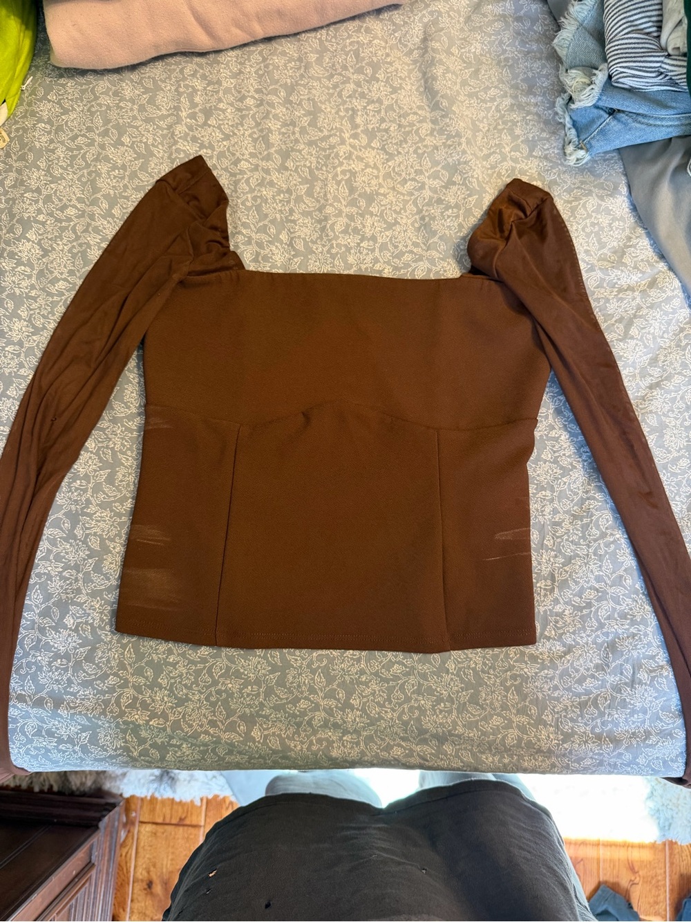 Abercrombie & Fitch Brown Square-Neck Long Sleeve Top